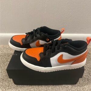 Nike Jordan Kids Orange Black and White Low-Top Sneakers